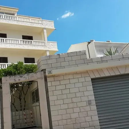 Huljic Gostinjska kuća Hvar Town
