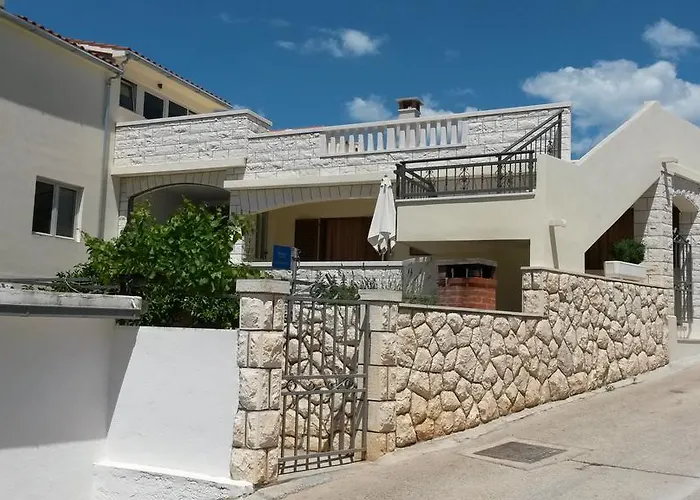 Huljic Guest house Hvar Town