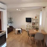Πανσιόν Huljic 3*