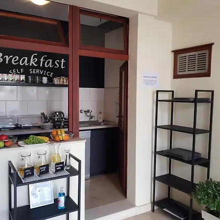 Huljic בית הארחה